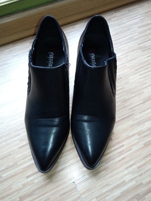 Buty czarne szpic obcas słupek