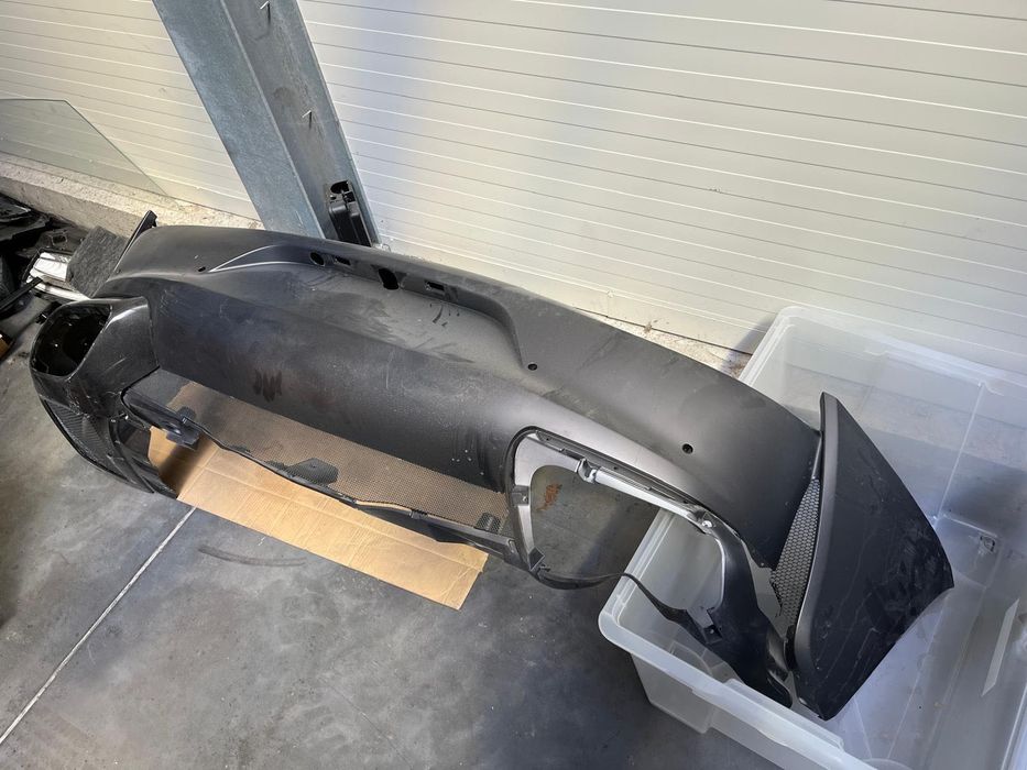 Zderzak tył do Ferrari 812 Superfast Uszkodzony