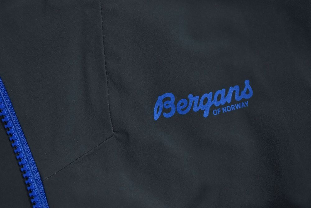 Bergans Senja Hybrid Softshell Męska Kurtka Trekkingowa S