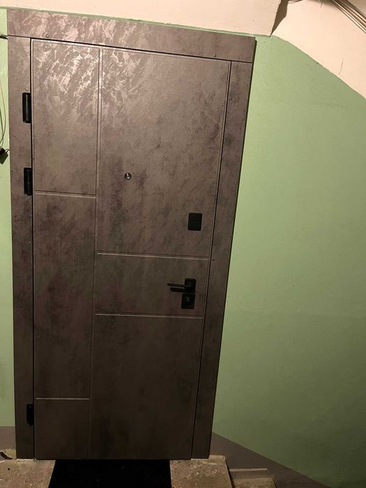 Здам 3к квартиру поблизу метро Вокзальна вул. Кавказька 9