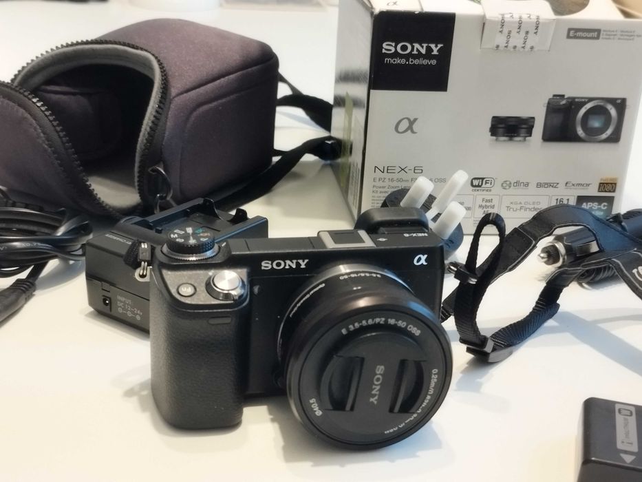 Aparat cyfrowy Sony NEX-6 z etui