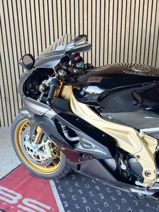 Aprilia RSV Mille R Factory