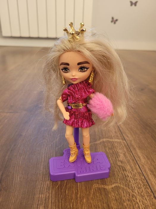 Barbie extra Minis
