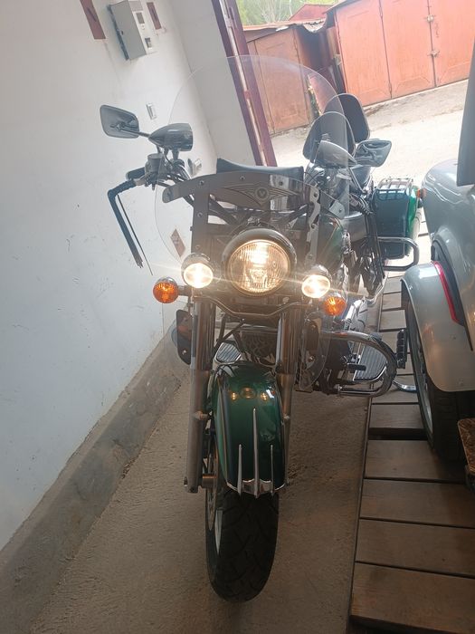 Kawasaki vn 1500 tourer (nomad)
