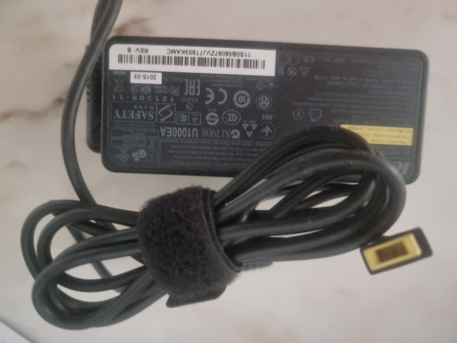 Transformador Lenovo ADP-65FD-B