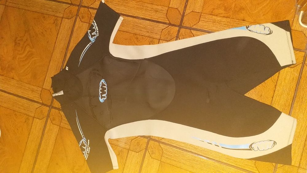 strój do nurkowania roz.  XL