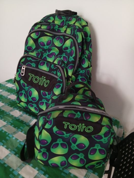 Conjunto Mochila escolar