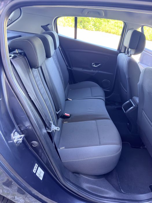 Megane 1.6 DCI 130 CV muito novo