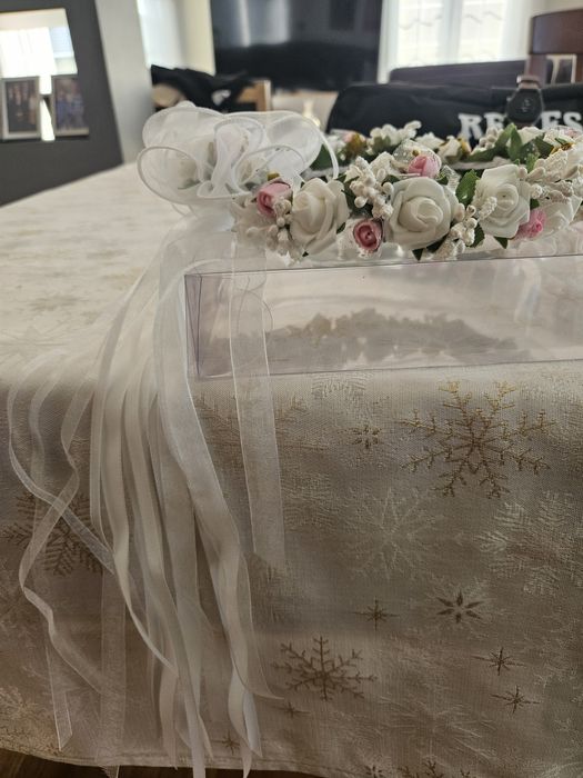 Wianek komunijny dla dziewczynki