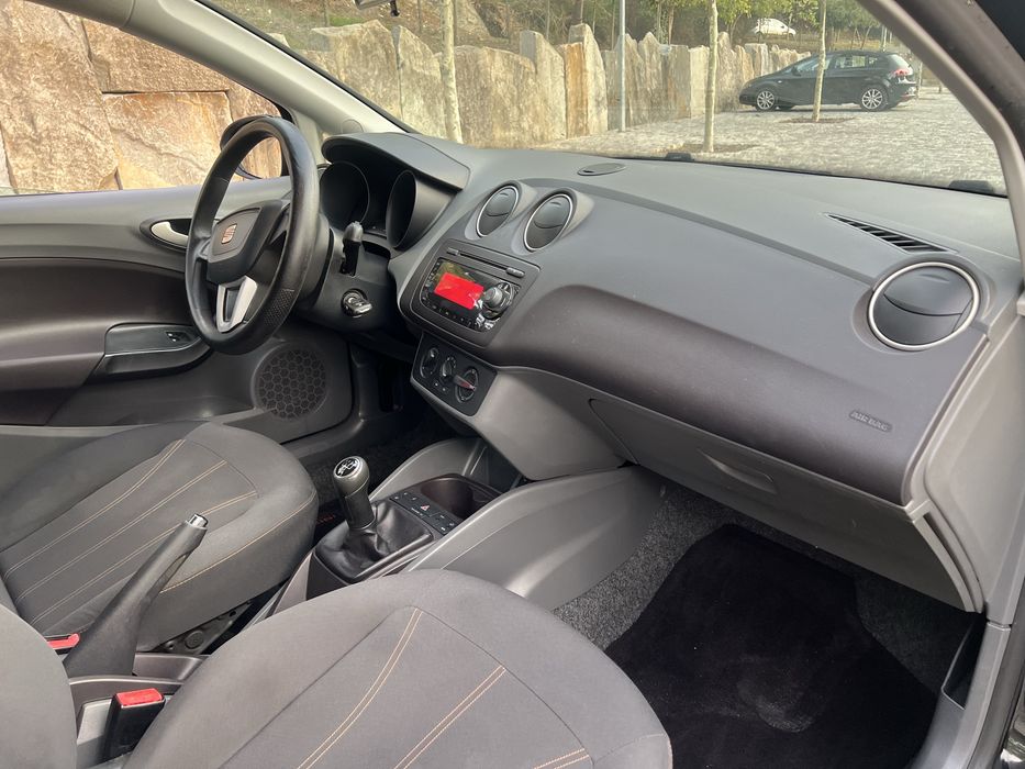 Seat Ibiza 1.2 Mpi St (1 Registo) - Muito Bom estado Geral