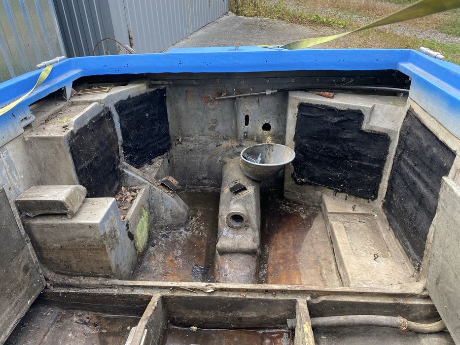 Катер КРИМ 4 водомет