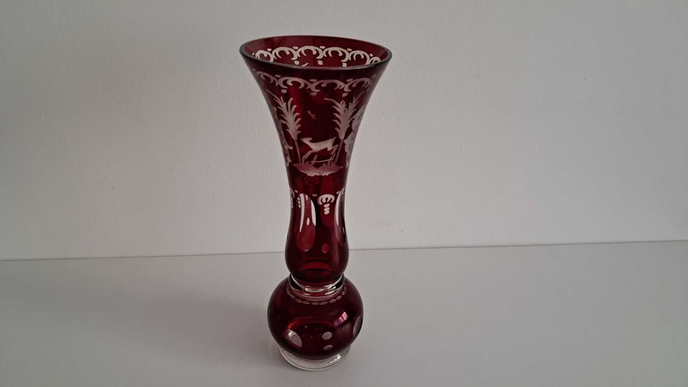 Wazon Rubinowy Bohemia