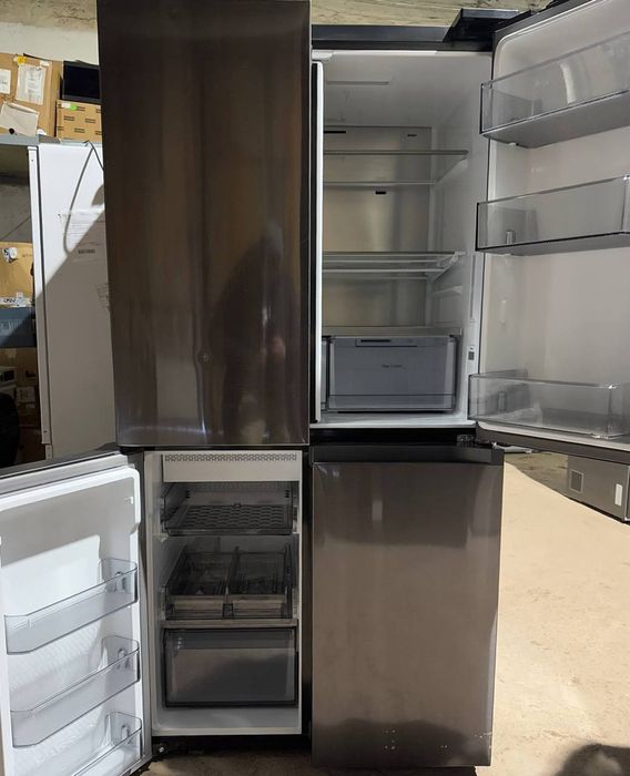 Холодильник, холодильник Samsung RF65A967FSG (В230101)