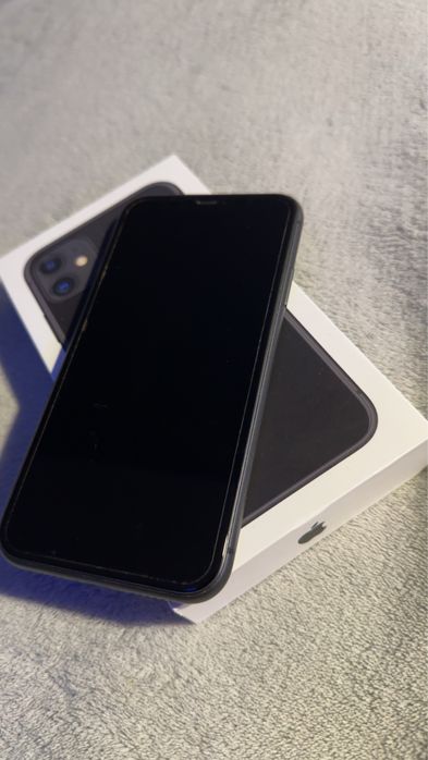 Sprzedam iPhone 11
