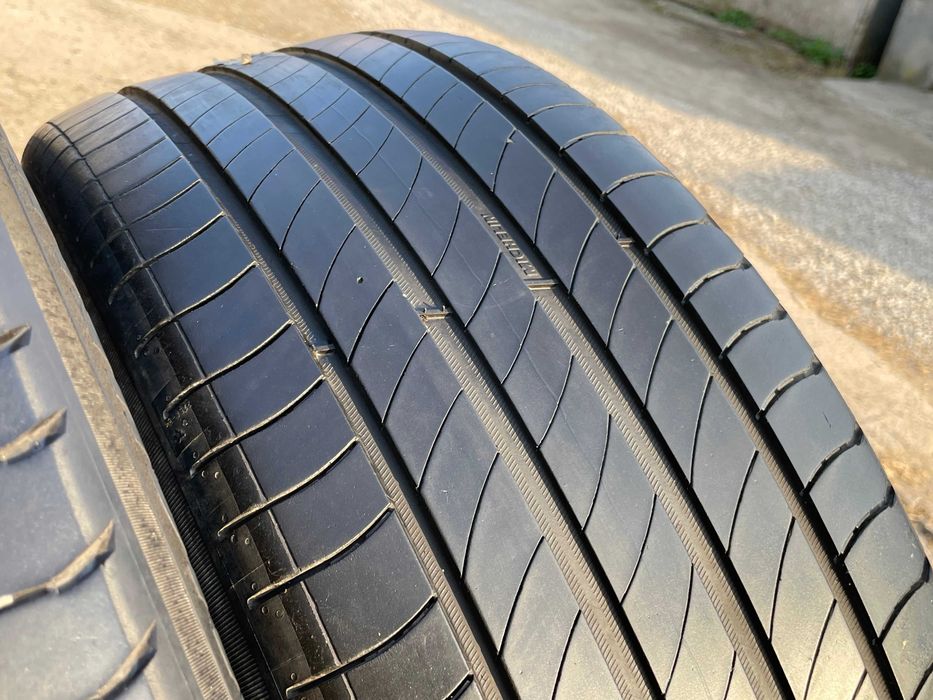 Резина 215 55 18 MICHELIN - 4шт. - з Німеччини - є інші шини 215 55 18