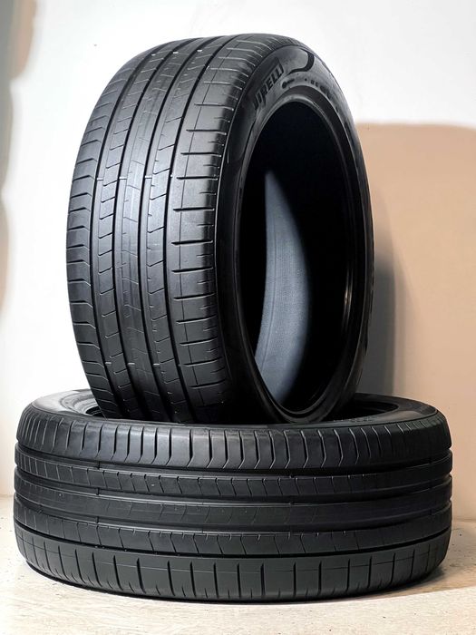 Pneus Pirelli Pzero PZ4 - 275/45/21 - Como NOVOS