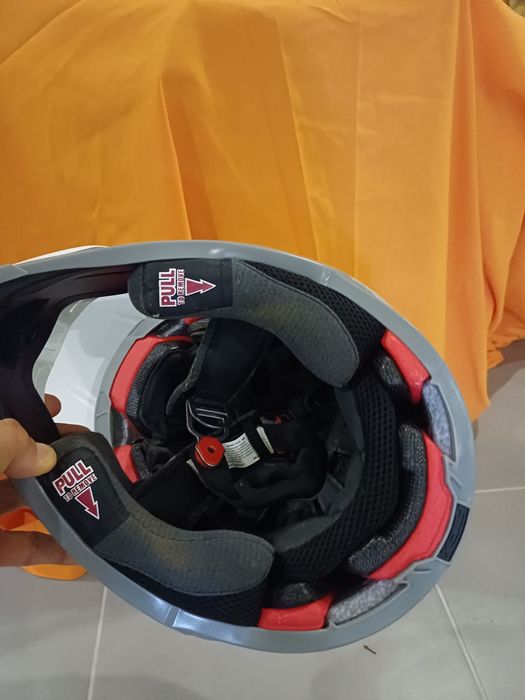 Bell Fley larhe MX helmet