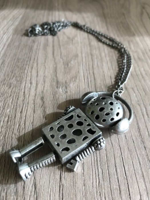 bijuteria com pendentes