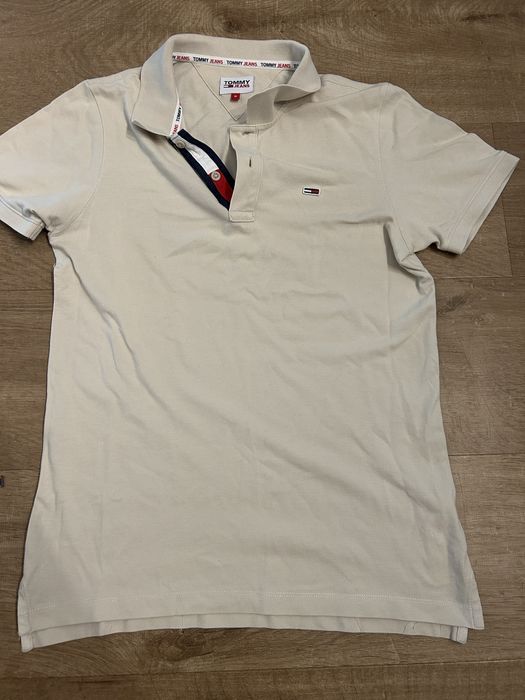 Beżowa koszulk polo