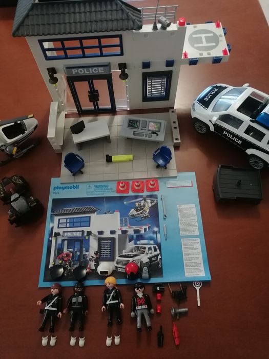 Playmobil 9372 - Esquadra da Polícia