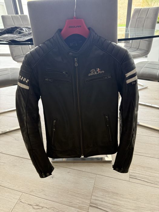 Casaco de moto s/m e s/xs como novos andaram meia duzia de vezes