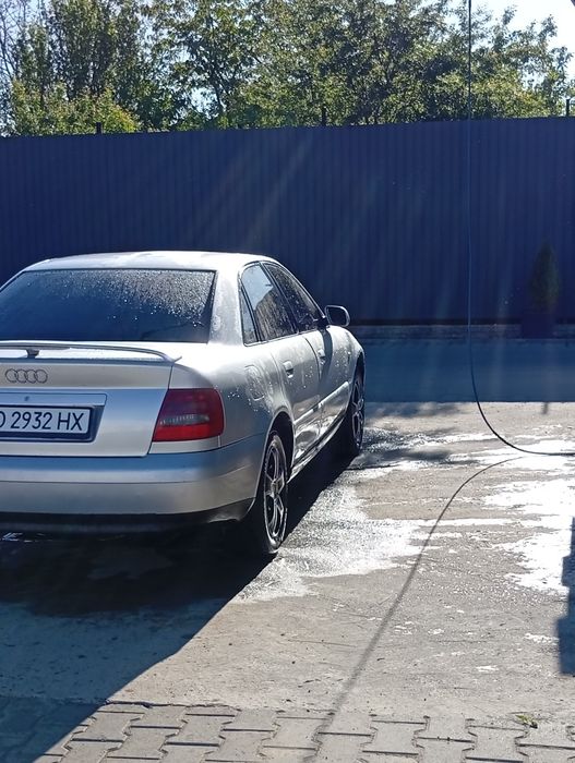 Ауді 2000 рік дізель 1і9