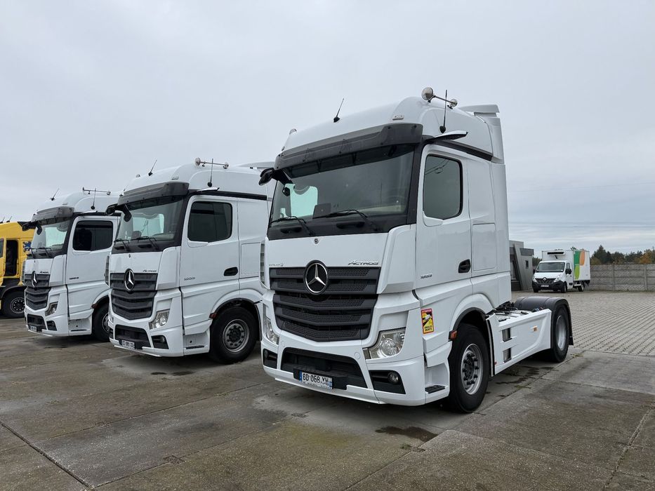 Mercedes-Benz