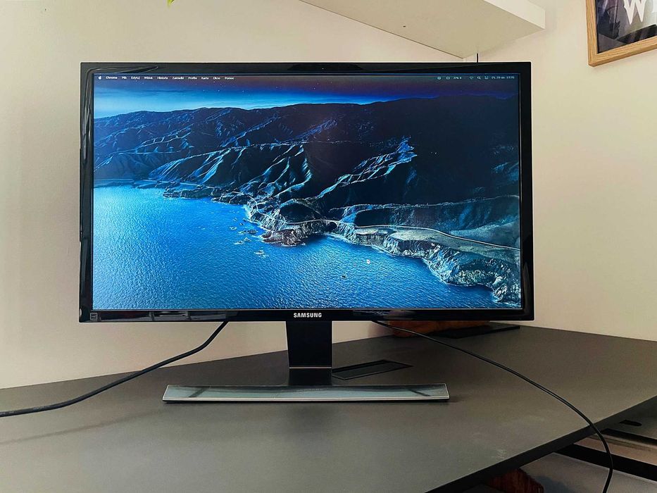 Monitor SAMSUNG model U28D590D 28" 4K