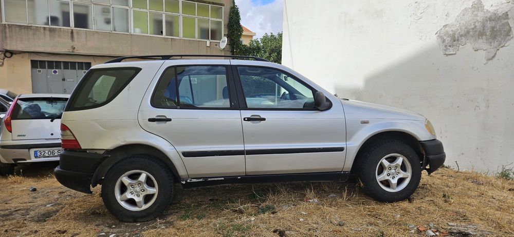 Mercedes-Benz ML 320 (W163) – 1999 – 240.000 km – Motor para reparar/substituir