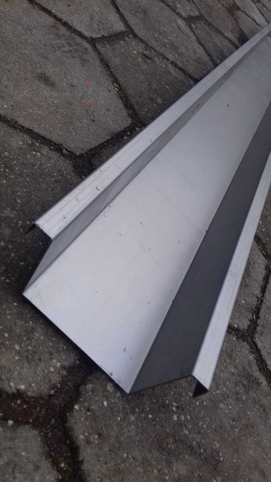 Zderzak, tylna belka na światła do przyczep, aut ciężarowych