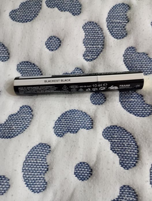 Tusz do rzęs czarny Avon Lash Genius