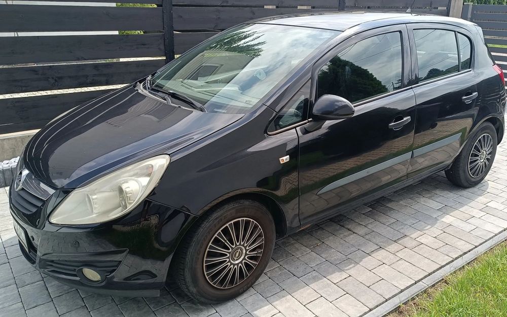 Opel Corsa Opel Corsa D 1.2 benzyna | 2007 | 5 drzwi | Klimatyzacja l Koła zimowe