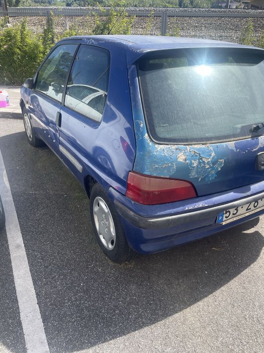 Vendo Peugeot 106 para peças
