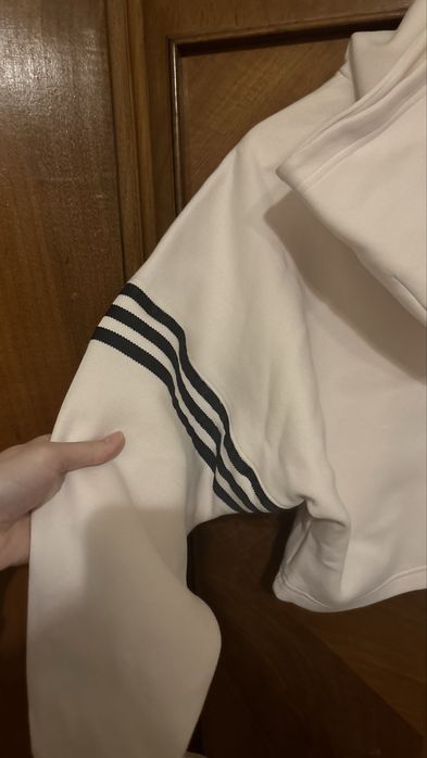 Худі Adidas, XS з капюшоном