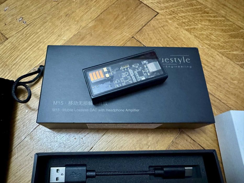 Wzmacniacz Questyle M15 – referencyjny DAC AMP, zestaw, dodatki, kable