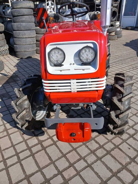 Трактор SHIBAURA SD1540B