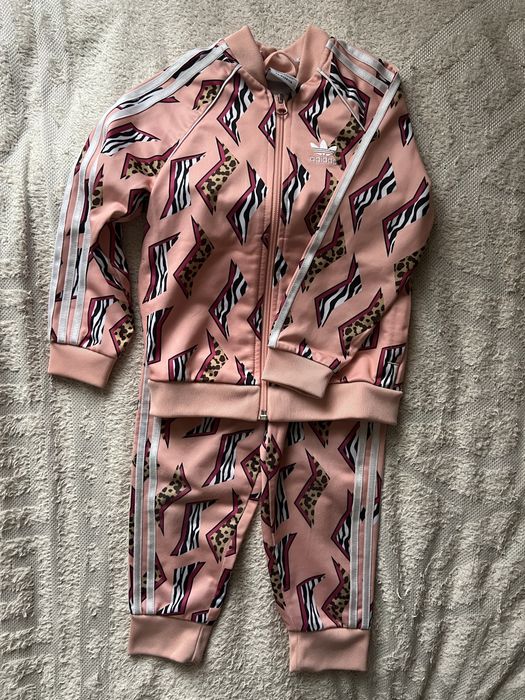 Костюм Adidas для дівчинки