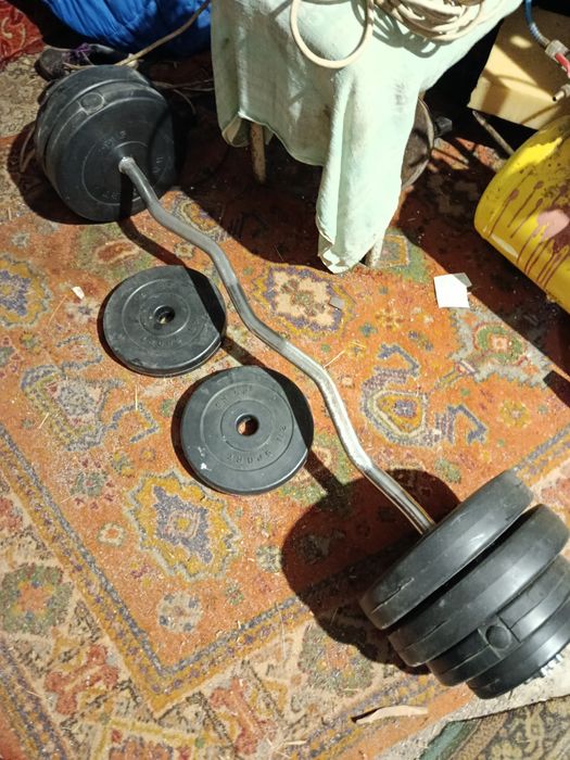 Штанга гнута для спорту