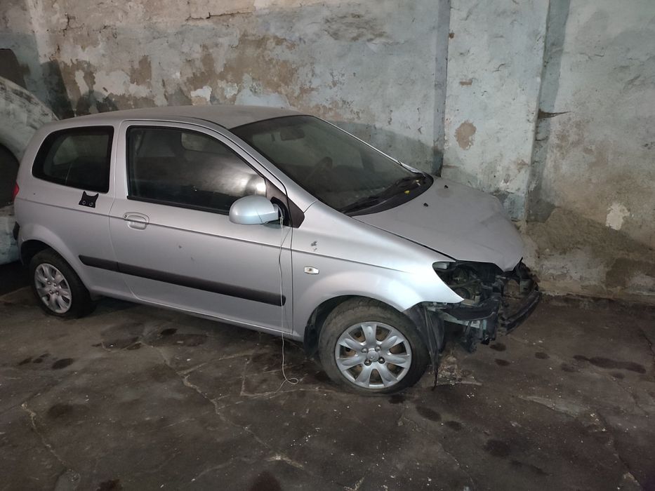 Автомобиль хюндай Гетц