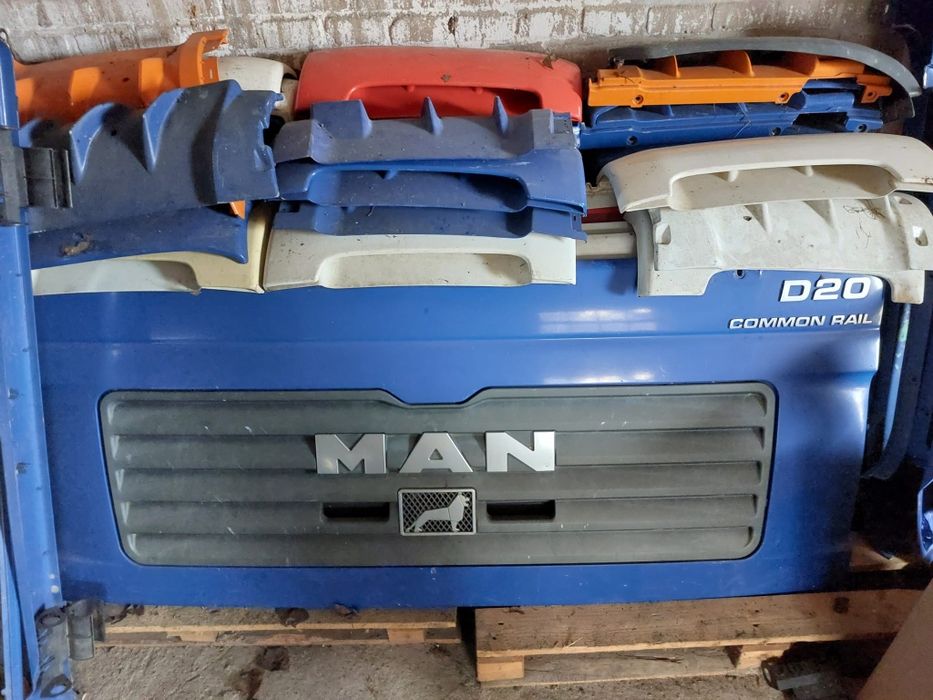 Maska MAN TGA D20 grill atrapa, boczki, owiewki plastiki
