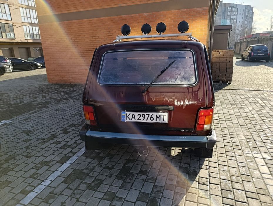 ВАЗ 21214 Нива в продажі.