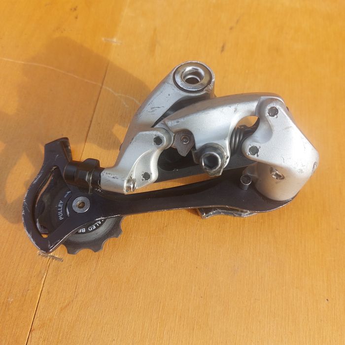Przerzutka tył Shimano Deore XT RD-M750 9s
