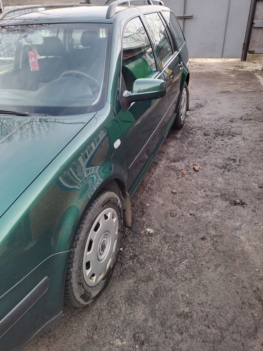 Гольф 4 2003 рік