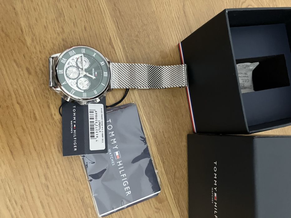 Relógio novo Tommy Hilifiger