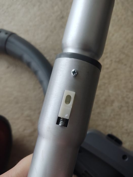 Пылесос Gorenje горение без мешка контейнер