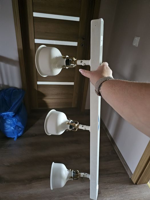 Lampa scienna / kinkiet