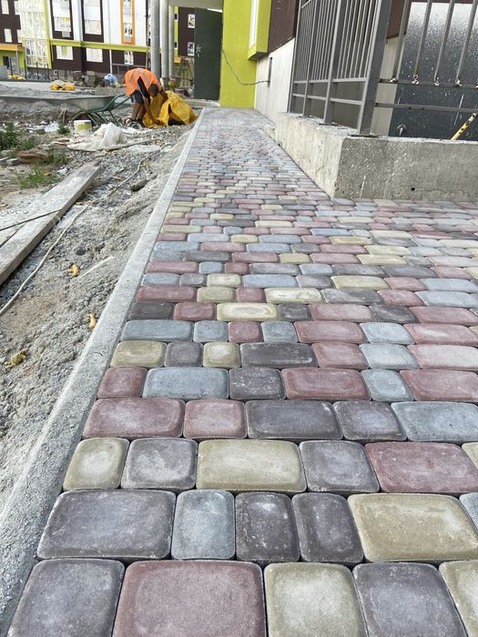 Вкладання бруківки Полтава та область