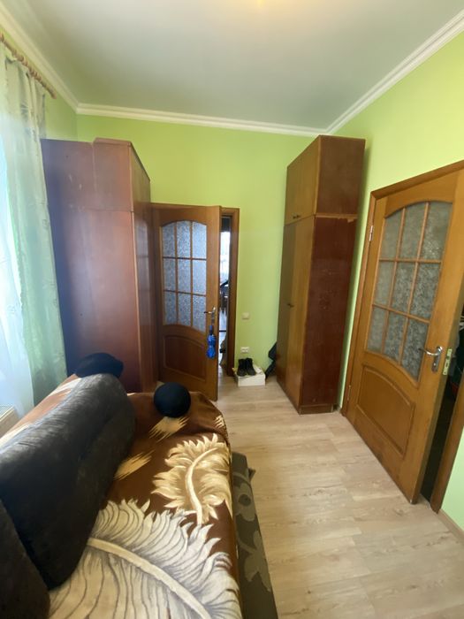 Продам півособняк в центральні частині міста 74м2