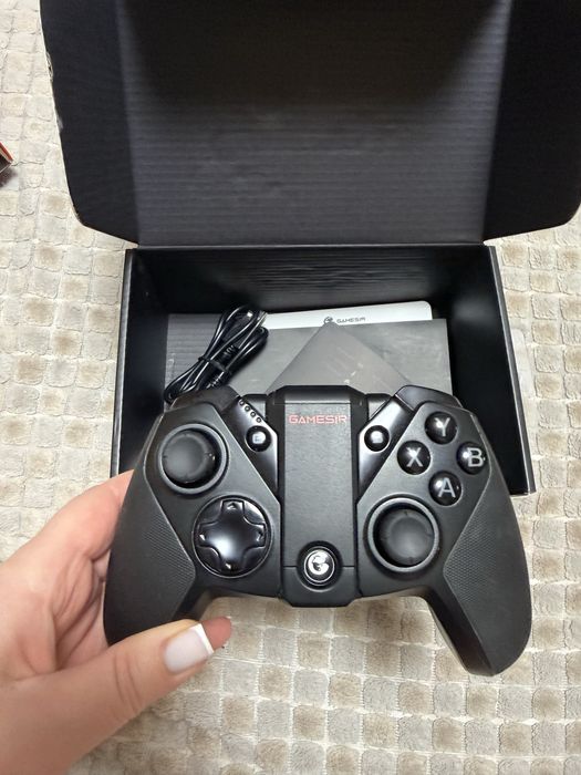 Gamesir G4 pro  игровой джойстик