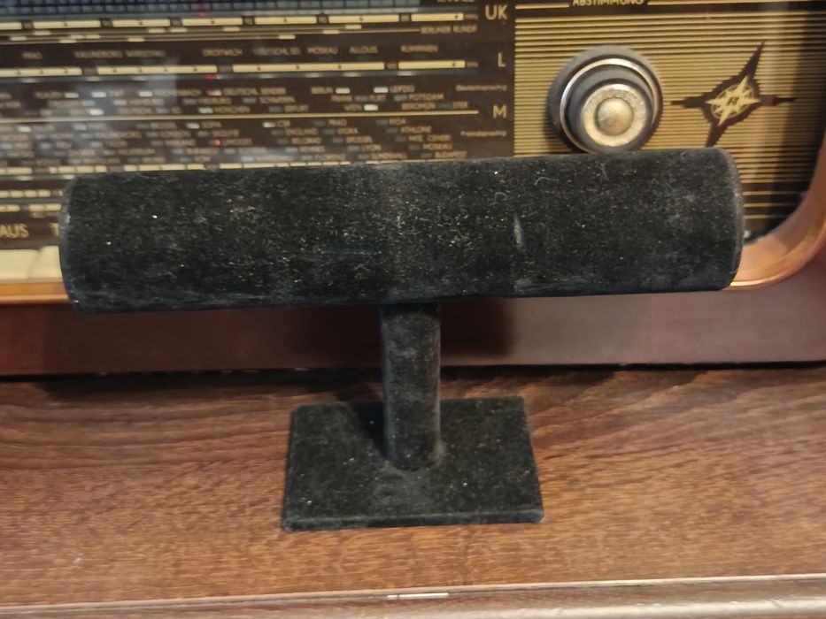 Stojak na biżuterię zegarki